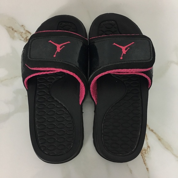 jordan flip flops for girls